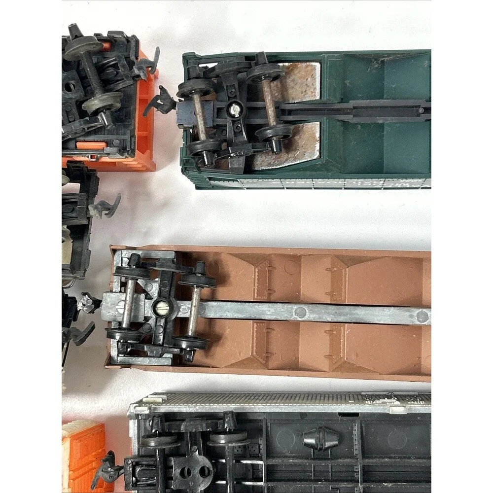 Tyco HO Train Lot Freight Tank Reefers Cars Trailer Loader Wesson Swift Canadian